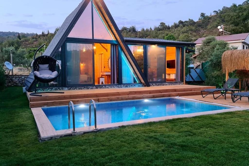 Villa Zeytin Havuzlu Jakuzili フェティエ エクステリア 写真