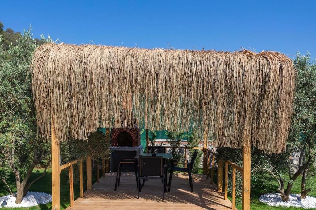 Villa Zeytin Havuzlu Jakuzili フェティエ エクステリア 写真